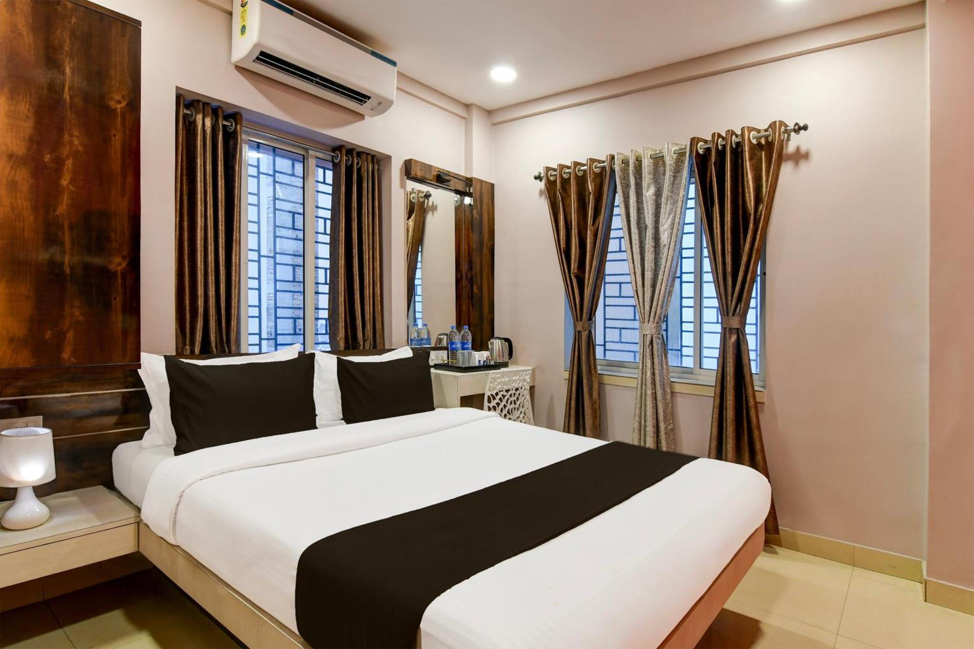 Super Collection O New Town Near Om Sweets Formerly Shiva Inn Calcutta  Esterno foto